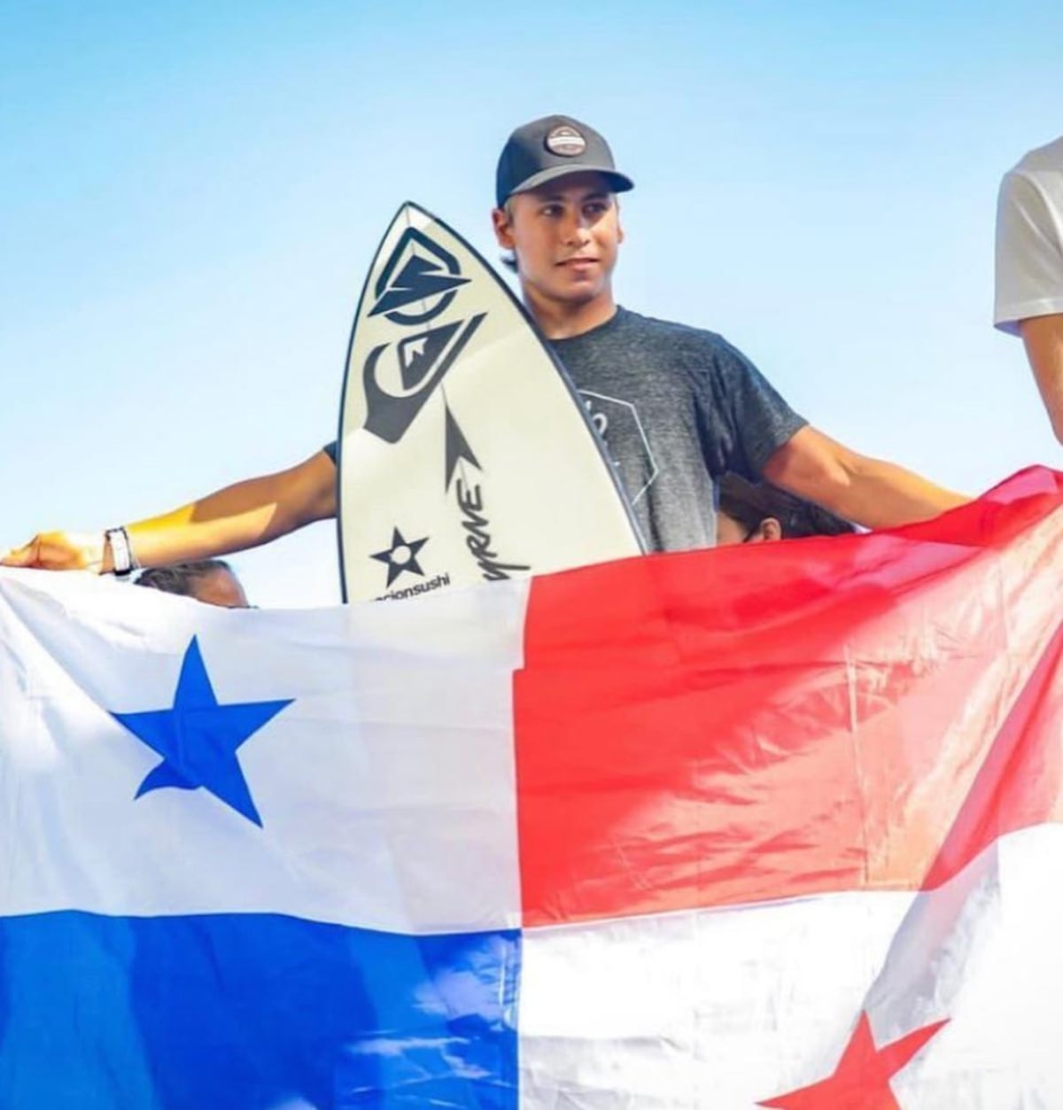 Surfista panameño brilló en el Continental del ALAS Junior 2021