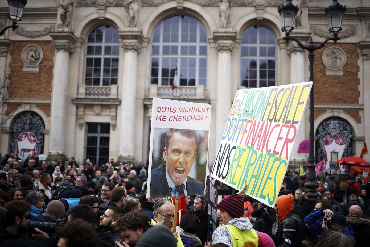 Protestas  contra el aumento de la edad de las pensiones se mantiene en Francia