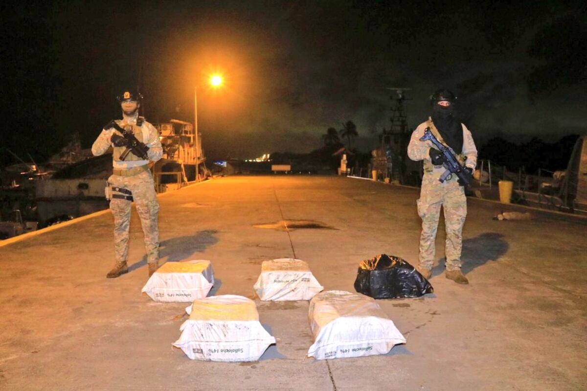 Dos capturados por el Senan cuando transportaban cargamento de droga 