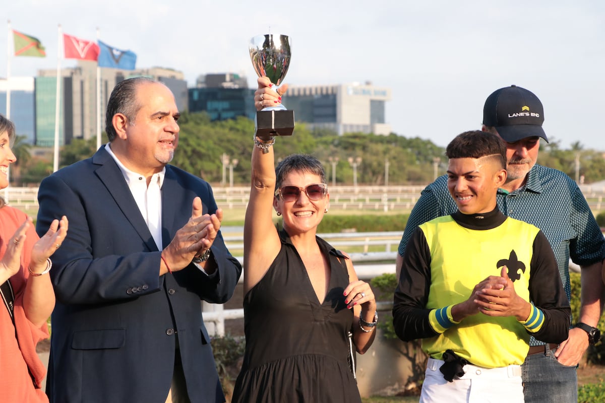 El Brillante ‘Smart Eros’ Se Lleva el Premio RPC en el Hipódromo Presidente Remón