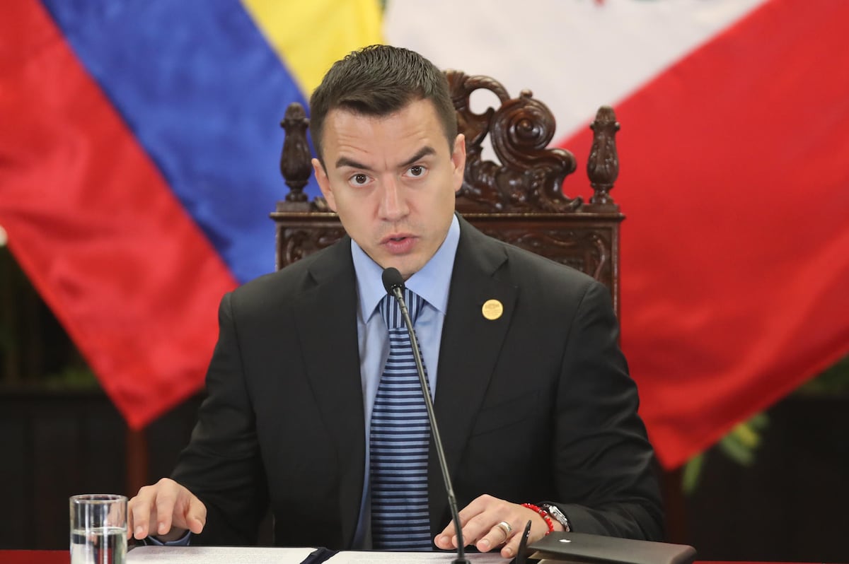 Daniel Noboa delega la presidencia por segunda vez a Cynthia Gellibert