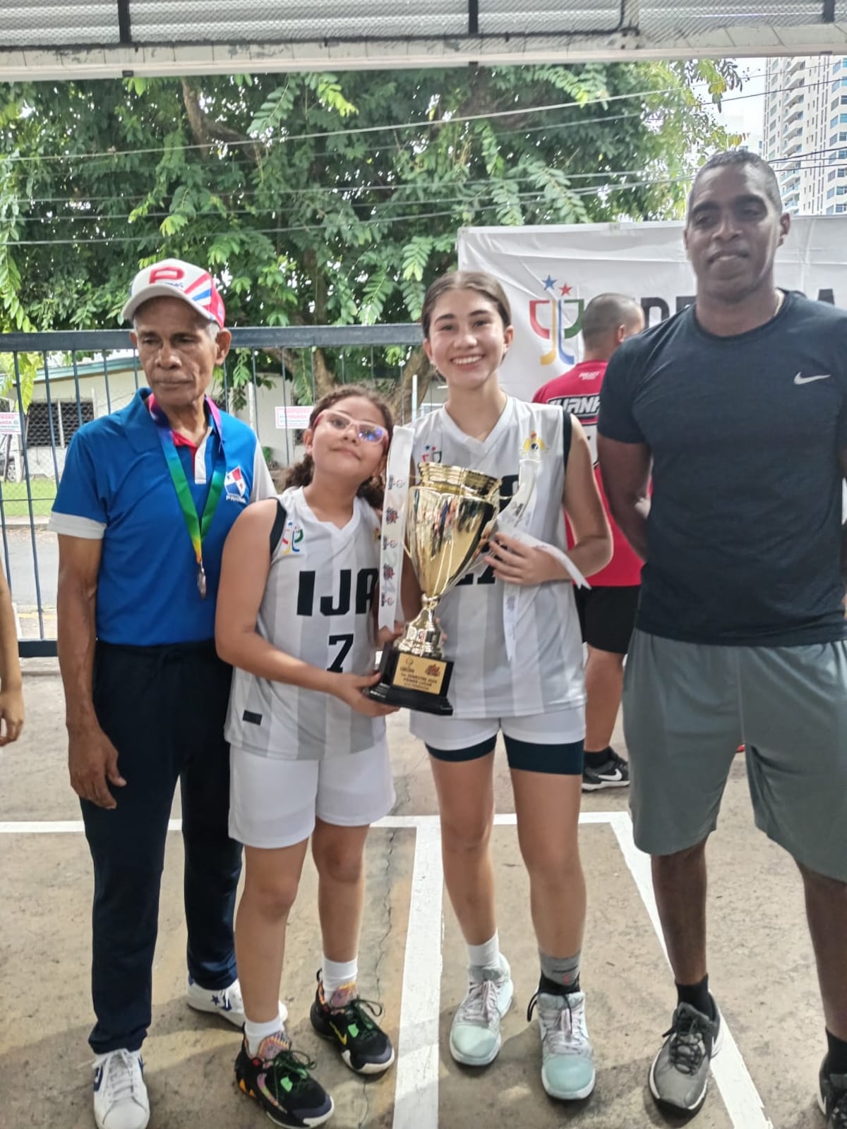 De la escuela a la cancha: Así triunfan las hermanas Bethancourt en el baloncesto juvenil de Panamá