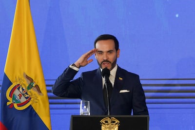 Colombia levanta suspensión general de permisos para portar armas de fuego
