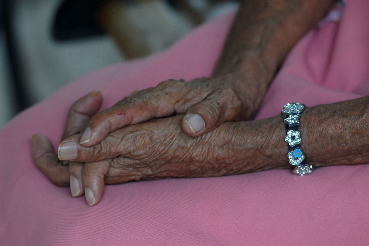 Cansada de las agresiones físicas, madre de 75 años denuncia a su hijo en David, Chiriquí