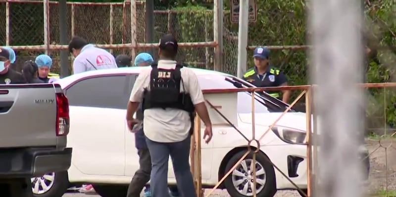 Misterio en Parque Lefevre: hallan hombre muerto dentro de un sedán y Fiscalía investiga posible conexión con otro homicidio en Panamá Viejo
