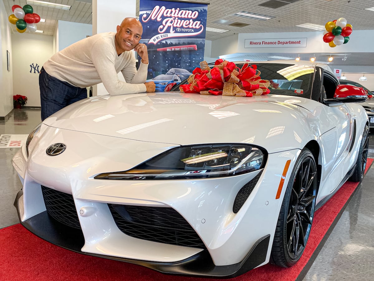 Toyota lanza edición de autos en honor a Mariano Rivera