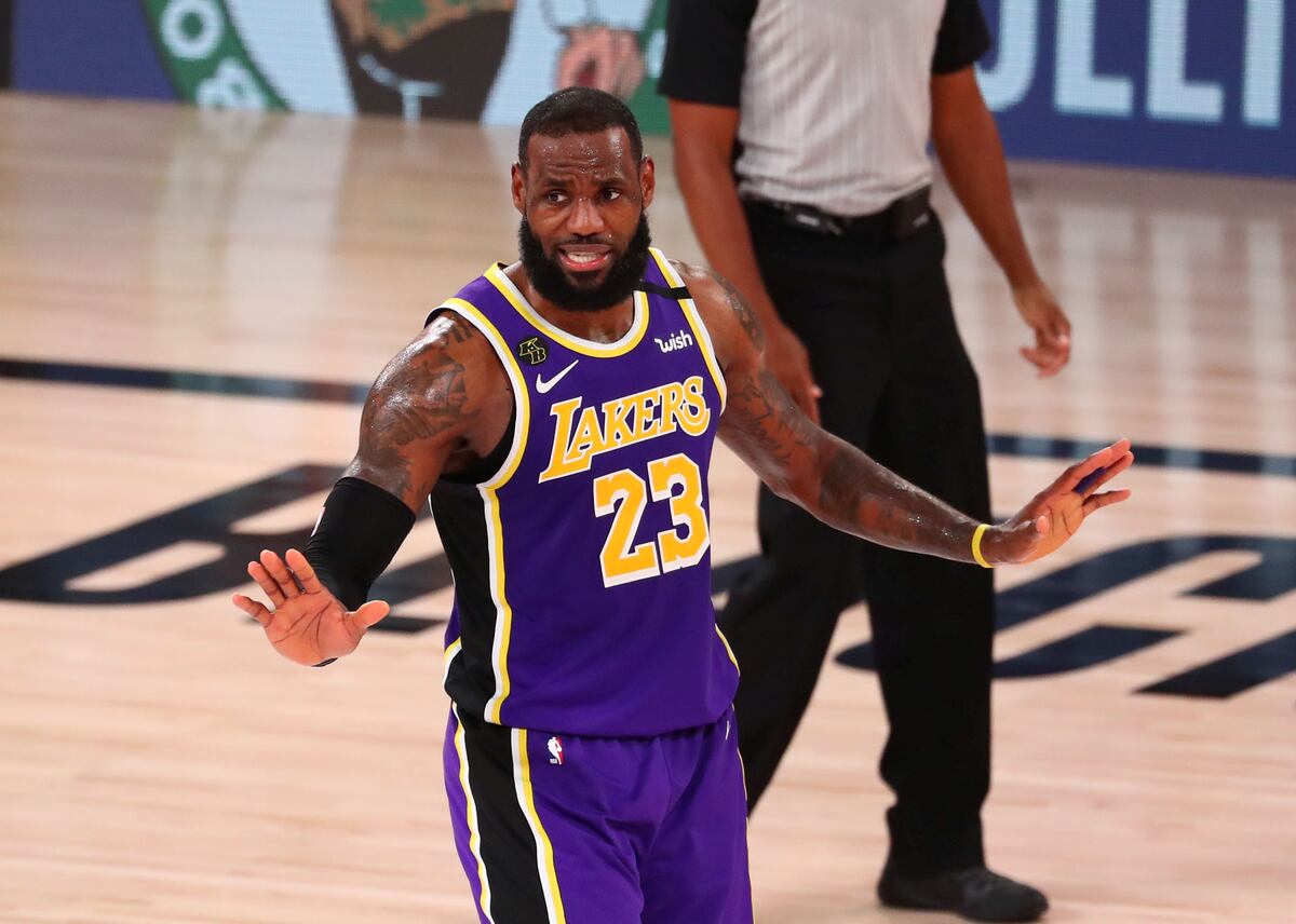 James, Davis y los Lakers motivados para el inicio de la Final contra el Heat