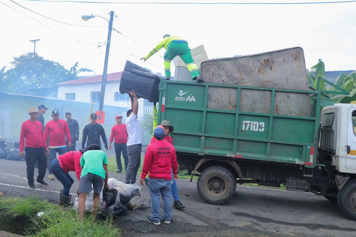 Mega operativo contra el dengue en la Región Metropolitana de Salud