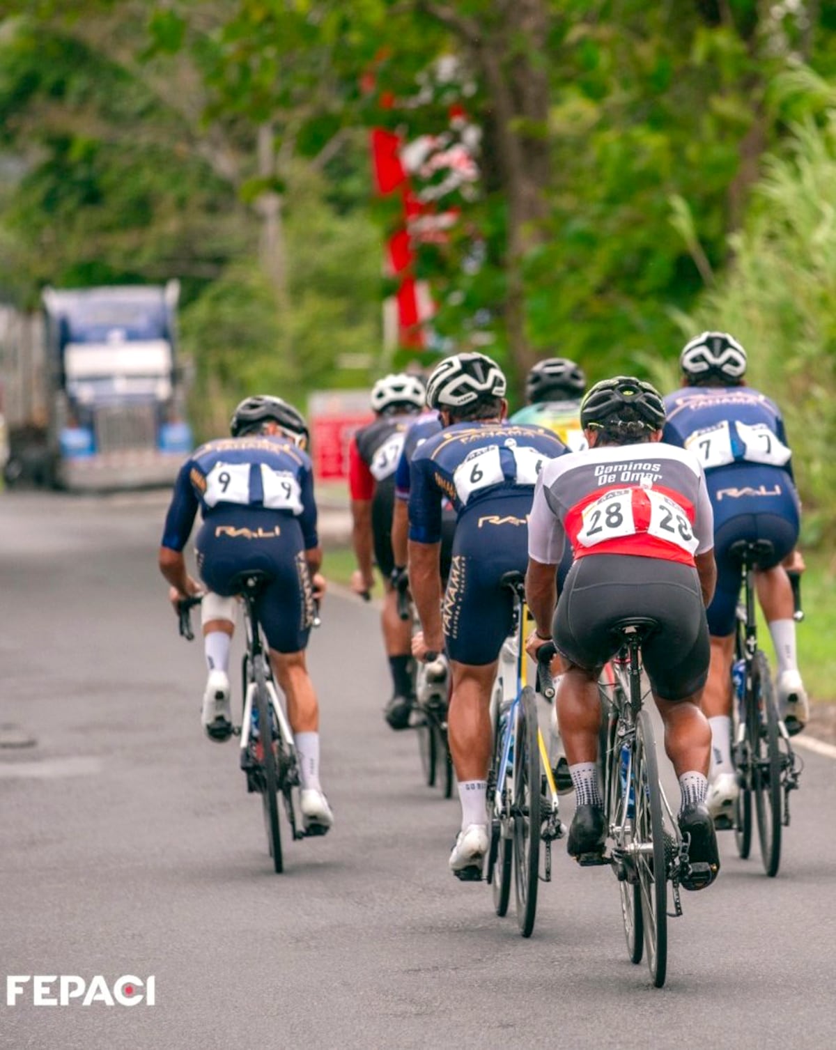 Velocidad, resistencia y gloria: Los mejores ciclistas compiten en Veraguas por el título nacional