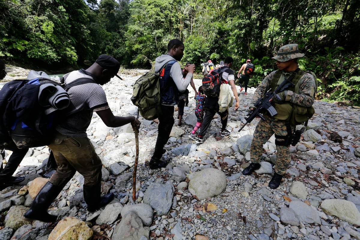 Hombre detenido por homicidio de migrante y robo agravado en Darién