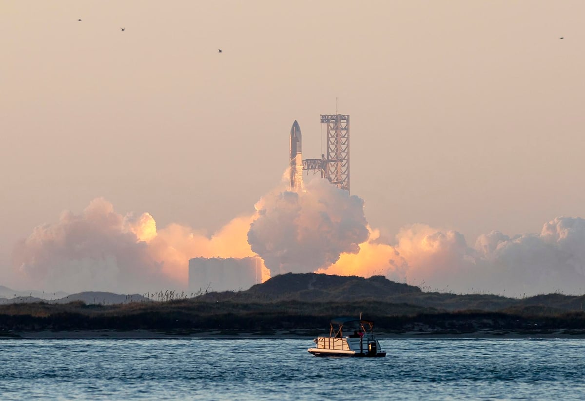 Nave espacial Starship explotó durante su séptimo vuelo de prueba