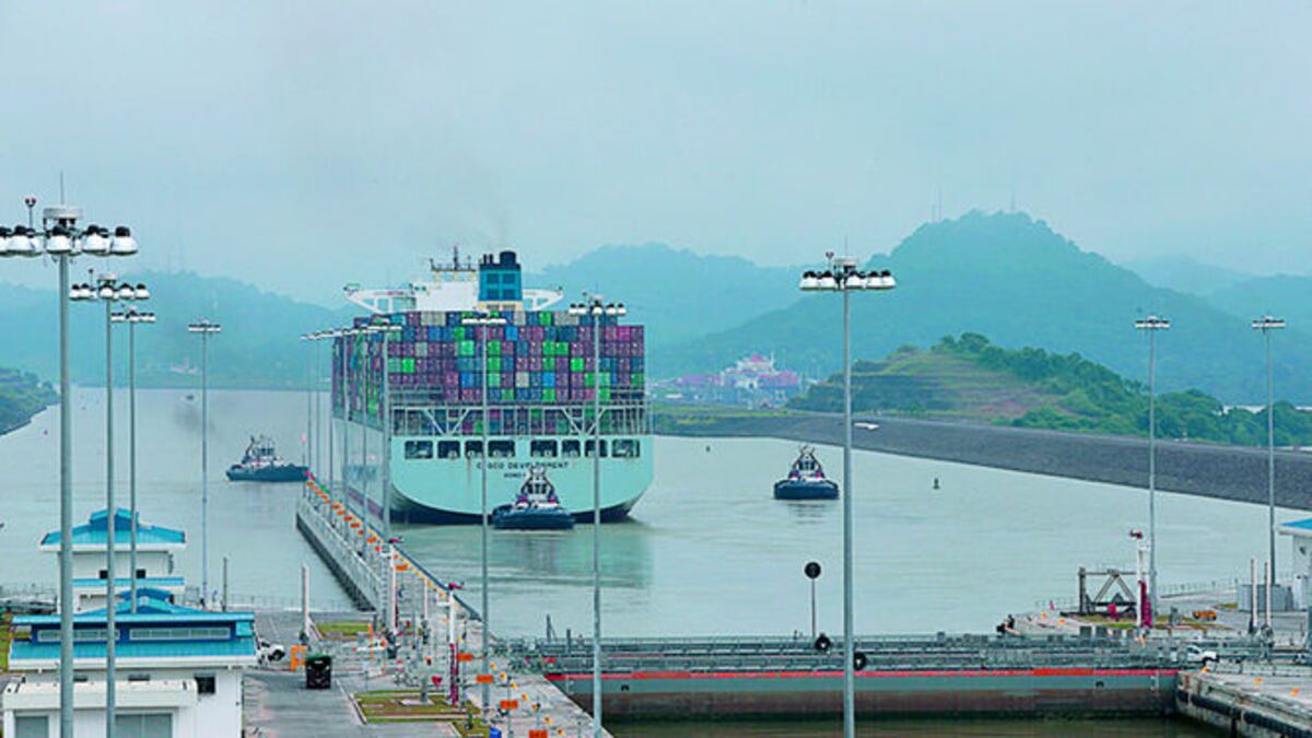 Canal de Panamá aumenta la eslora para los buques que atraviesen las esclusas neopanamax