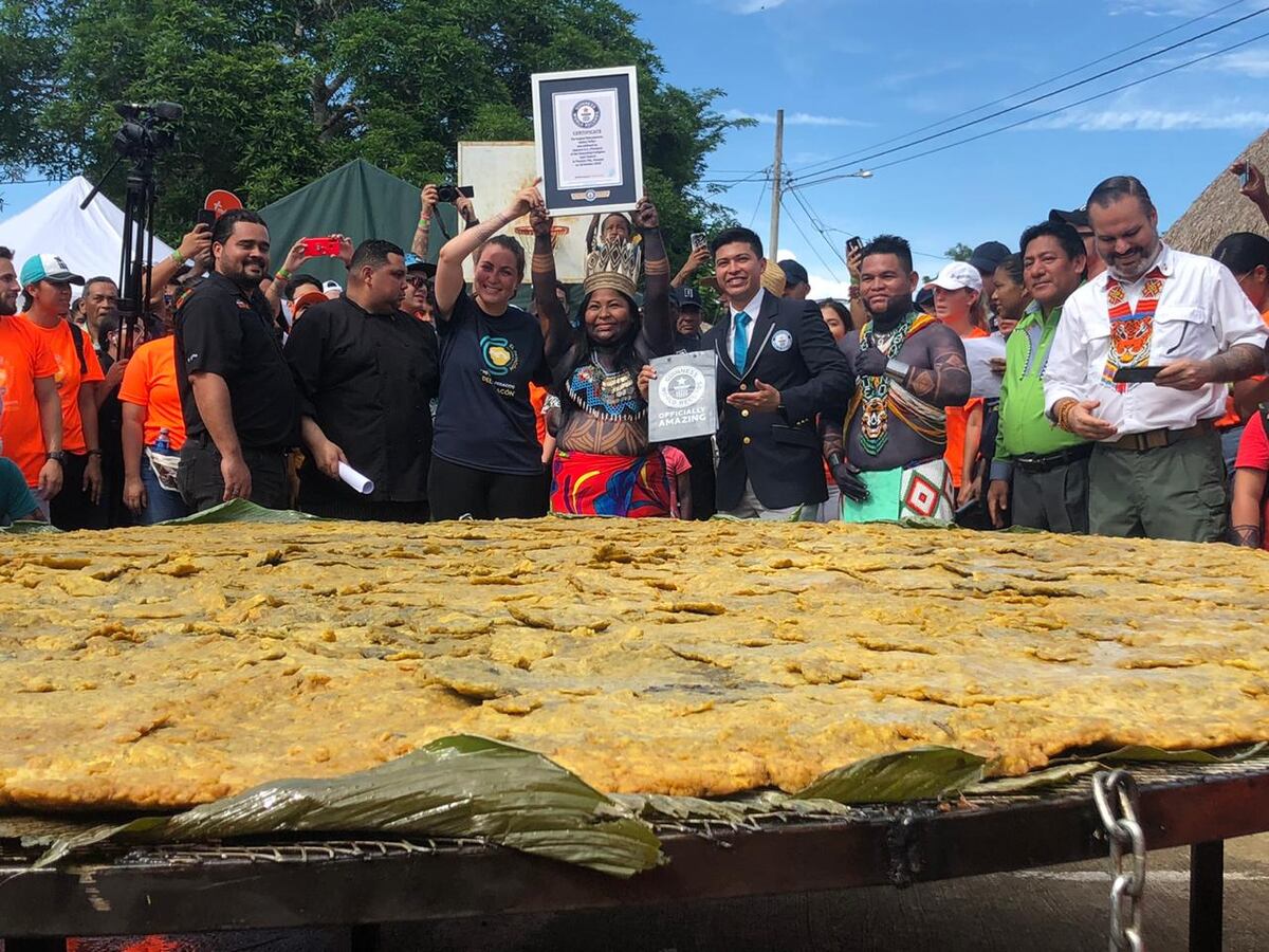 Wooopa. Panamá logra el Récord Guiness del patacón más grande del mundo. Video