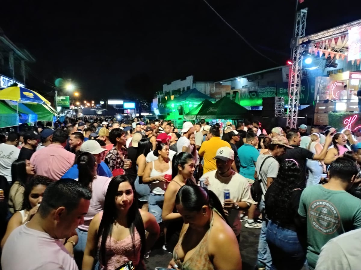 Santiago de Veraguas vive sus Patronales con carnaval de invierno y se prepara para la mega cabalgata