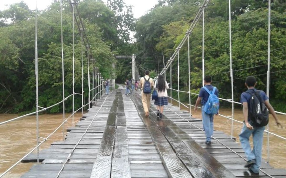 Puente de Los Lotes en Pacora nuevamente en peligro