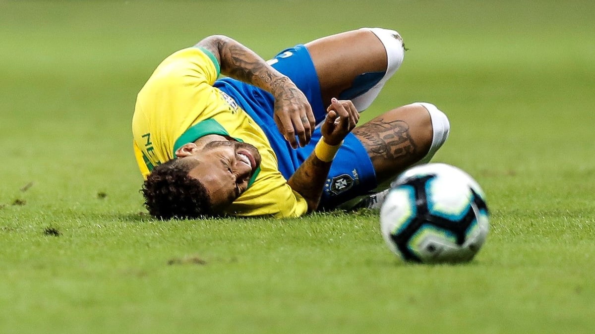 El peor día de la vida de Neymar: Sin Copa América y circula explícito video con la modelo