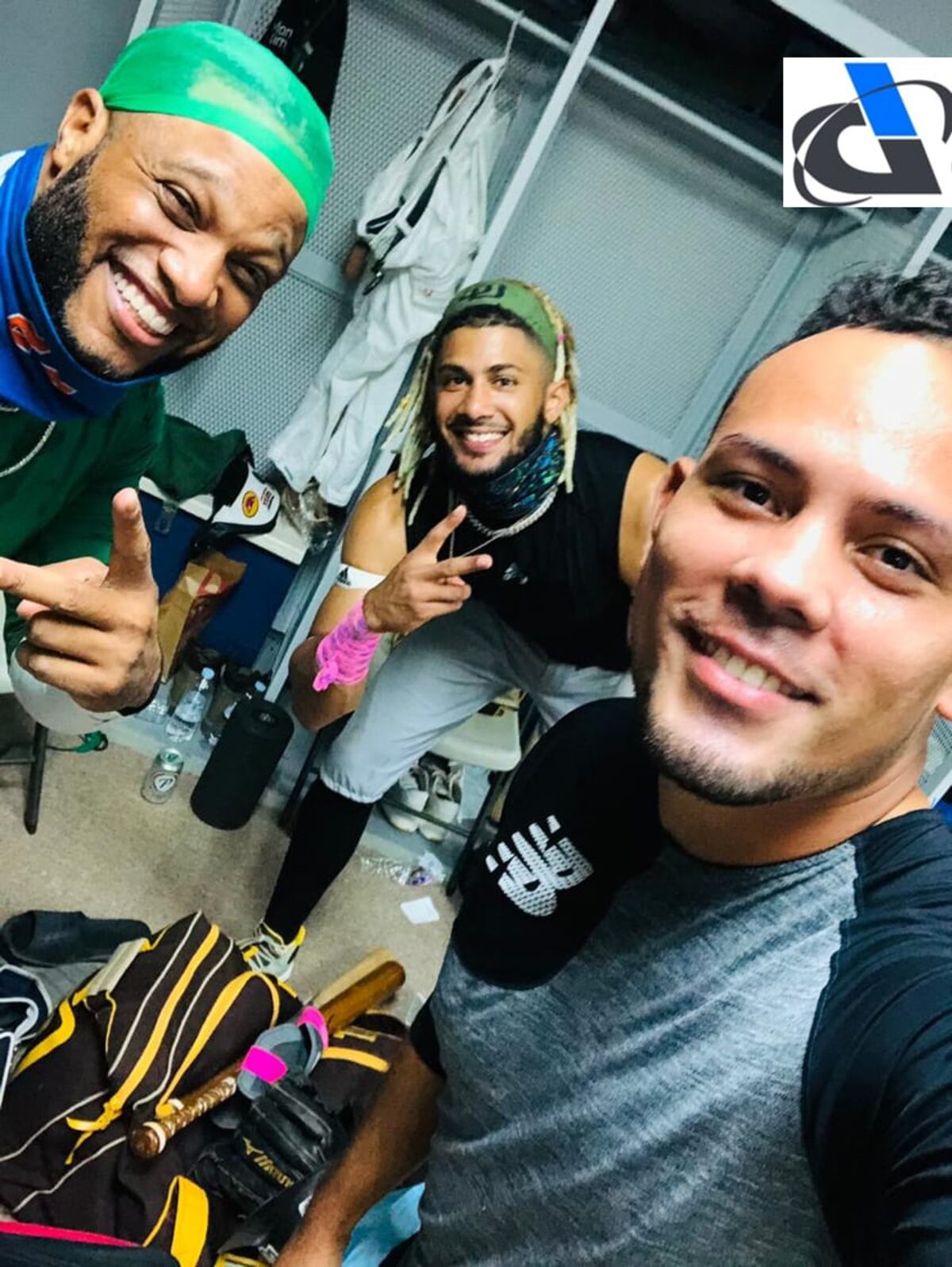 Chiricano Otero se luce y guía a las Estrellas Orientales a la semifinal del béisbol dominicano