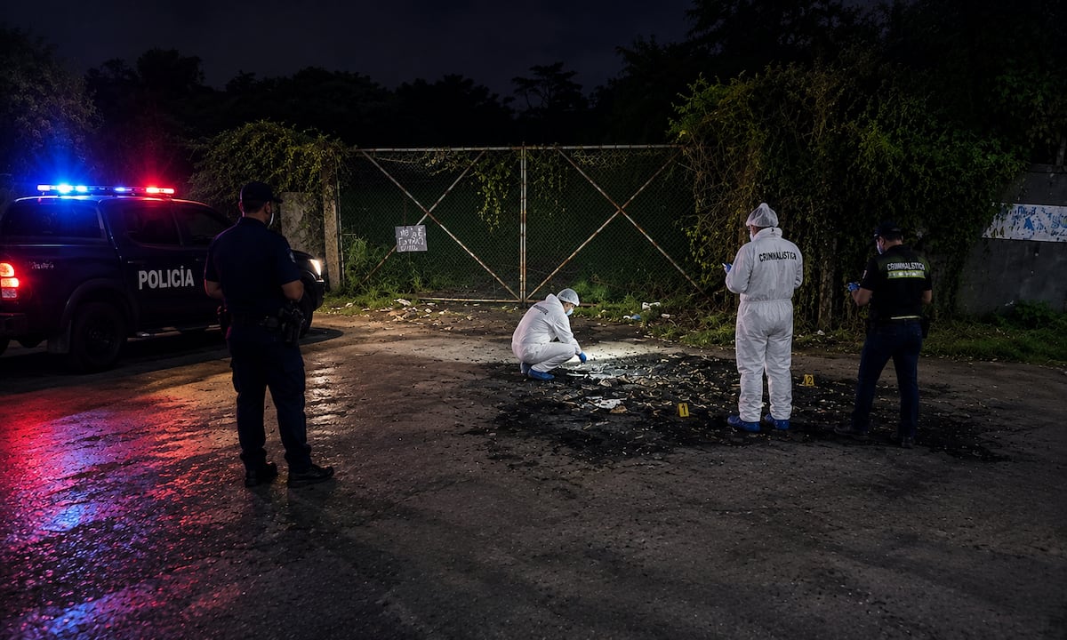 Cuerpo calcinado hallado en un carro en Pedregal no sería del sector y podría corresponder a una persona desaparecida