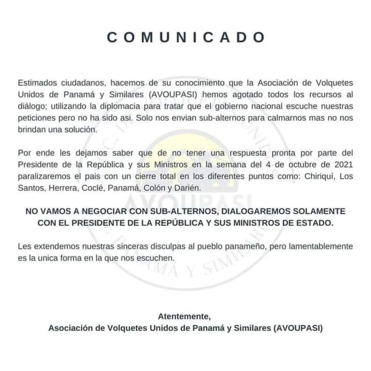 Interminable tranque en la Cinta Costera, que amaneció llena de volquetes por protestas