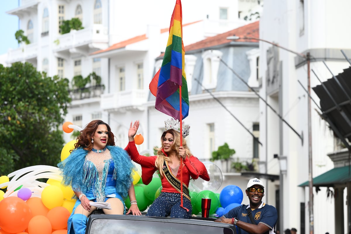Panamá Pride celebra su décimo aniversario en medio del partido entre Panamá e Inglaterra y Miah Catalina la rompe con un guiño al equipo panameño +Fotos