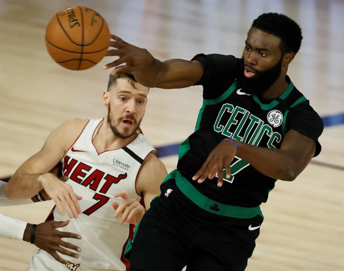 Celtics ganan el primero y ponem la serie 2-1 ante Heat con Jaylen Brown como figura