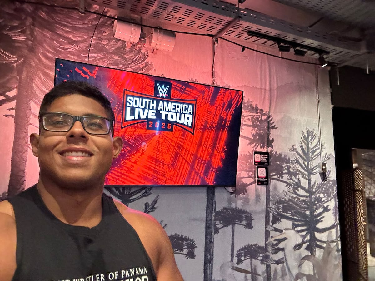 Crush rompe otra barrera para la lucha libre panameña tras llegar a WWE