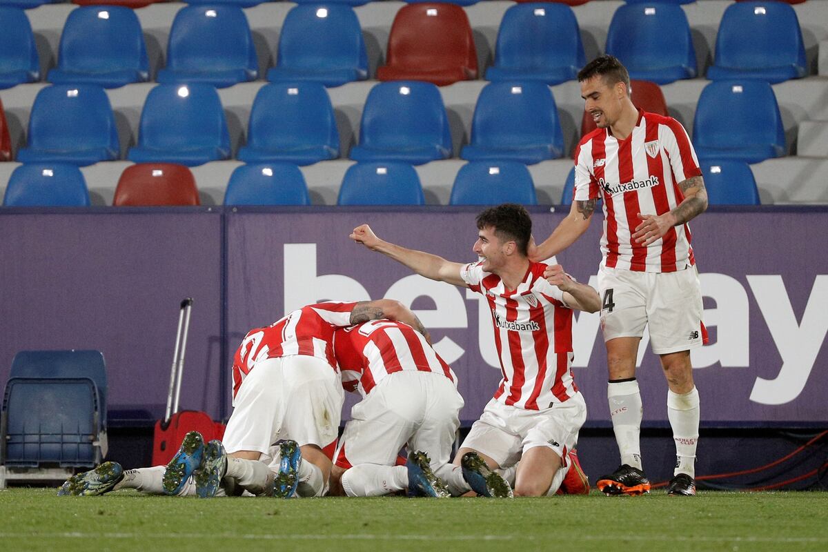 El Athletic Club rugió en tiempo extra y jugará la final de la Copa del Rey ante el Barcelona