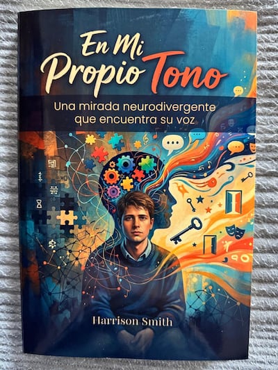 ‘Sentía que no terminaba de encajar’: cómo encontró respuestas a los 27 años y las convirtió en un libro