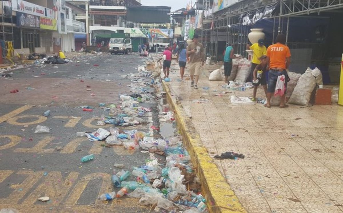 Así quedó la ciudad de Las Tablas, sucia