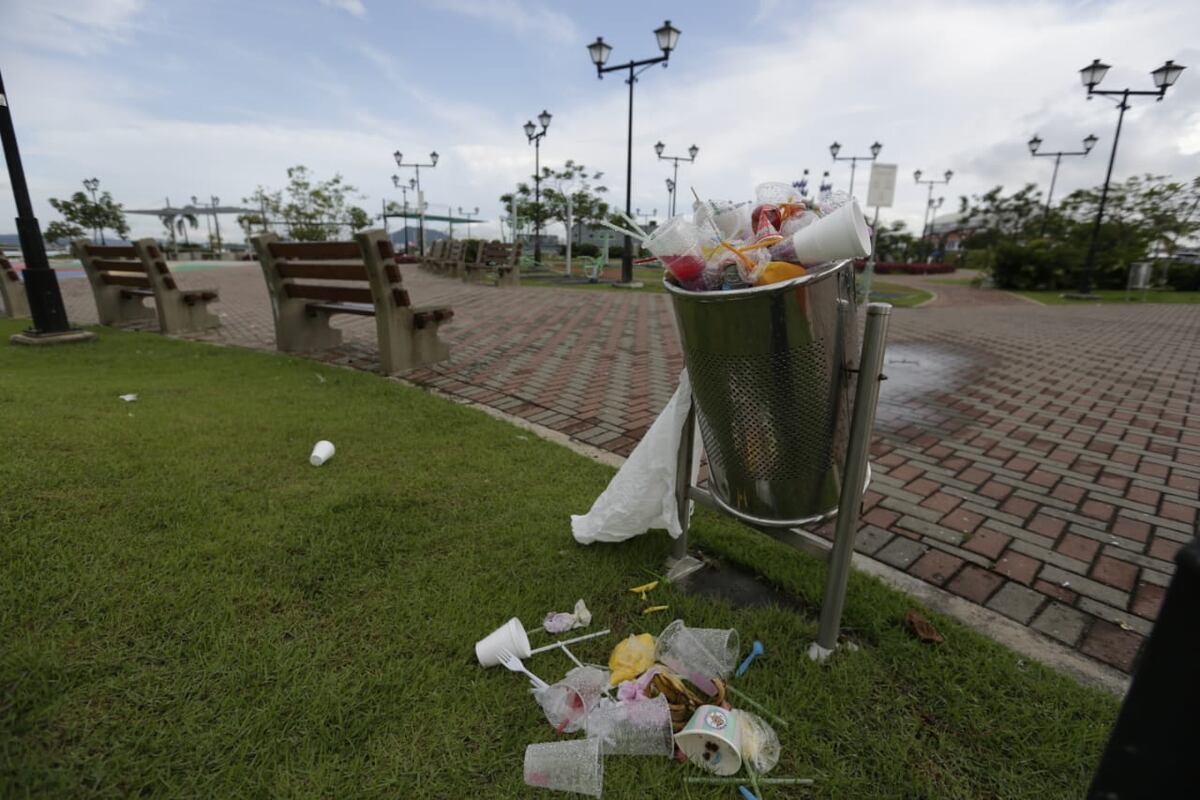 Así amaneció el Causeway tras un sábado con panameños desesperados por aire libre +Fotos