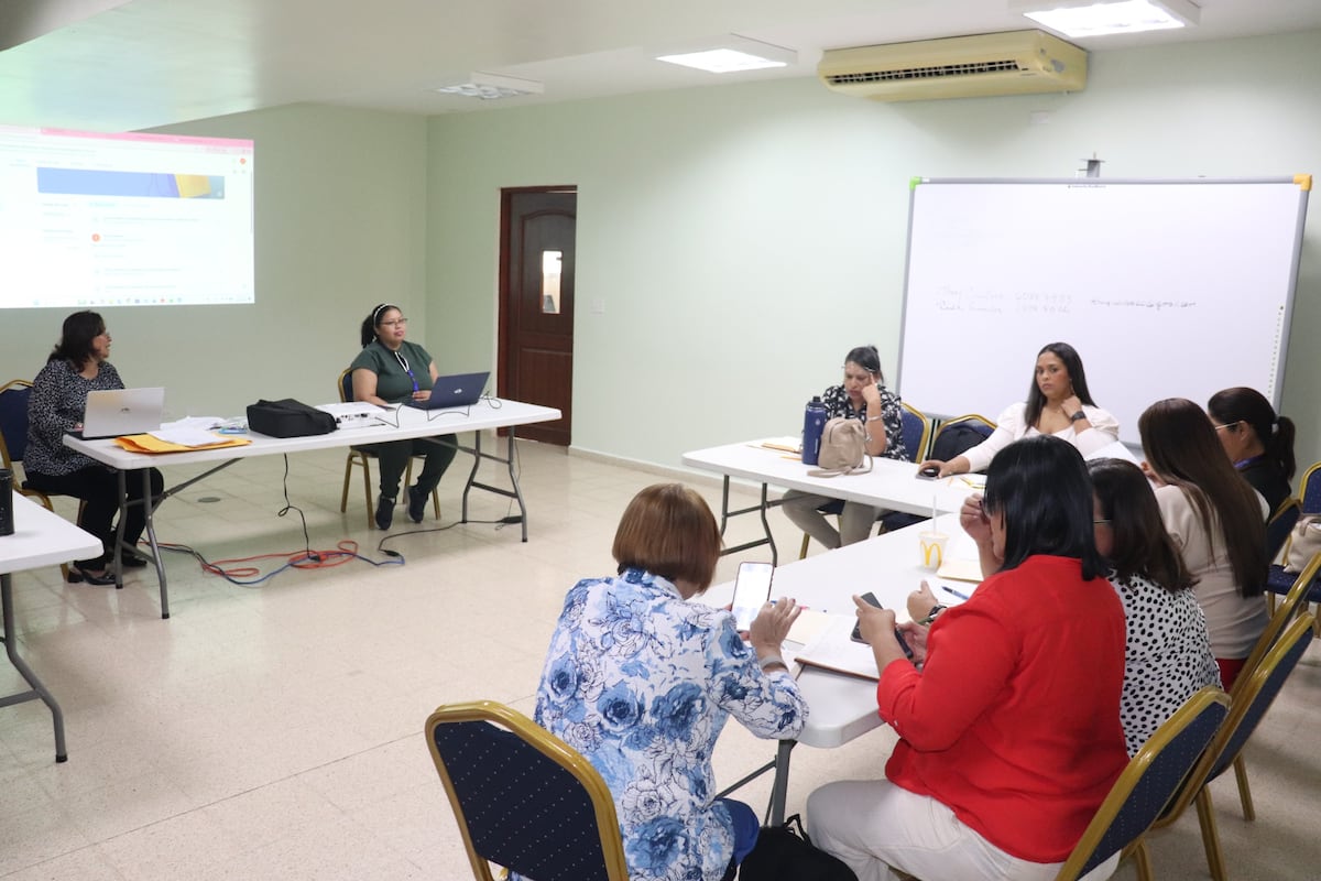 IPHE capacita a más de 780 docentes y técnicos para reforzar la educación inclusiva