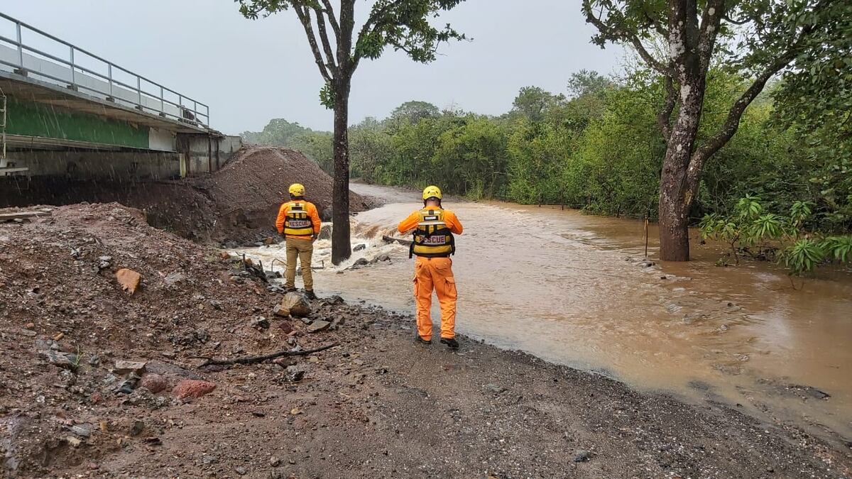 ‘Iota’ deja un muerto y tres desaparecidos en su paso por Panamá