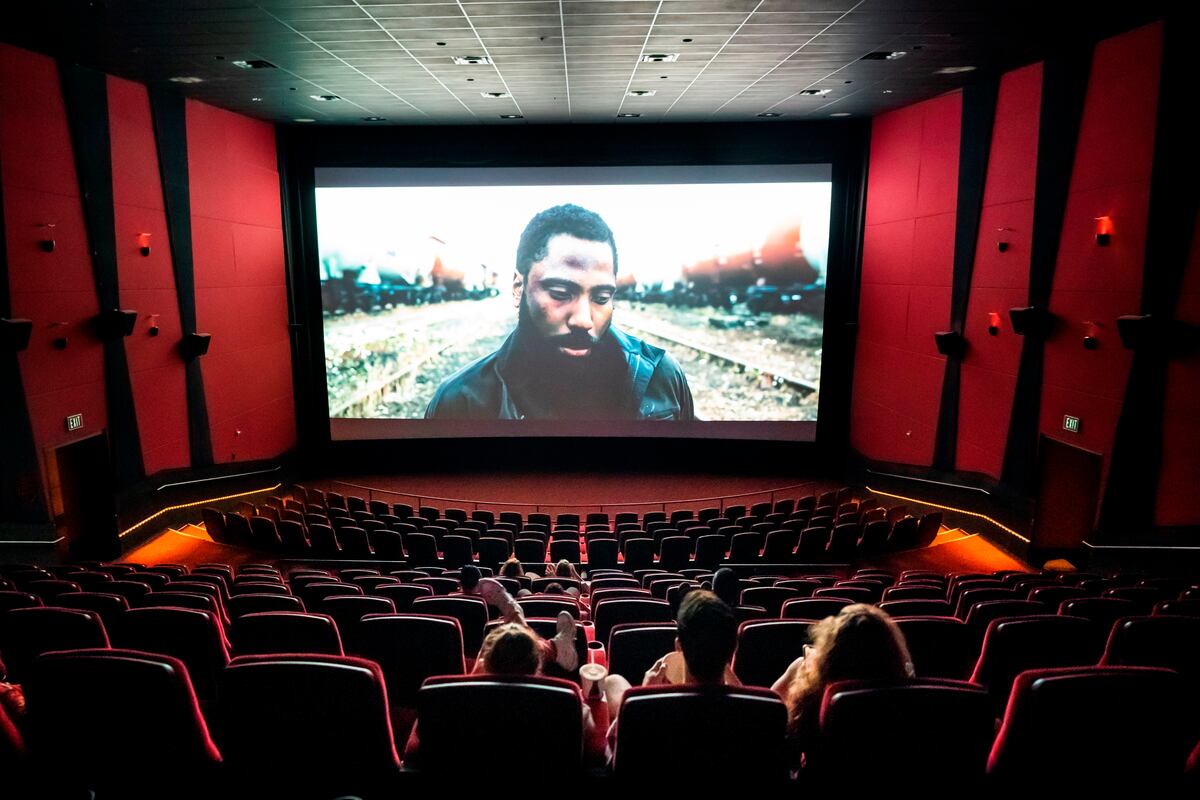 Subsistiendo en tiempos de pandemia. Industria del cine comienza a jugarse sus cartas para salvarse del abismo