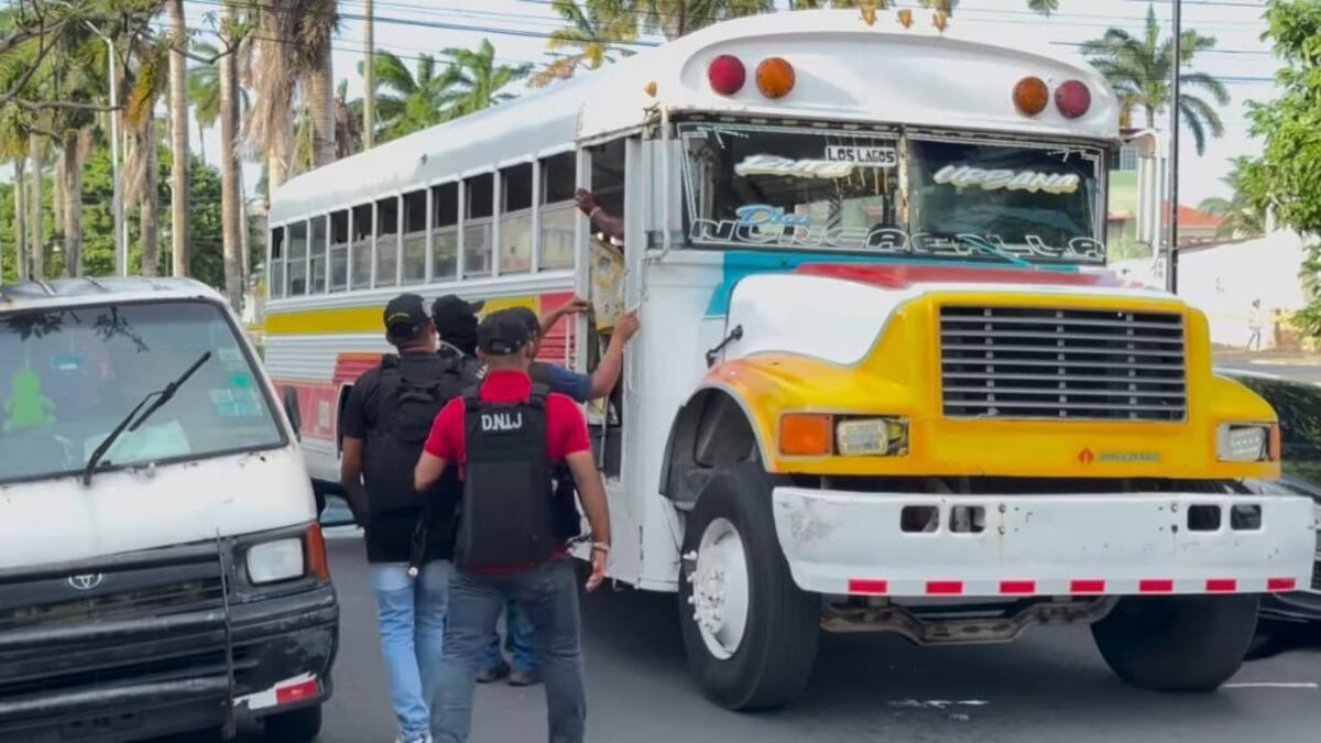 Sangre en la ruta: Sicario sube a un bus y mata a un menor de un disparo en la cabeza