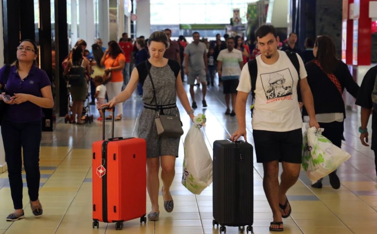 Llegan turistas para aprovechar el Black Weekend