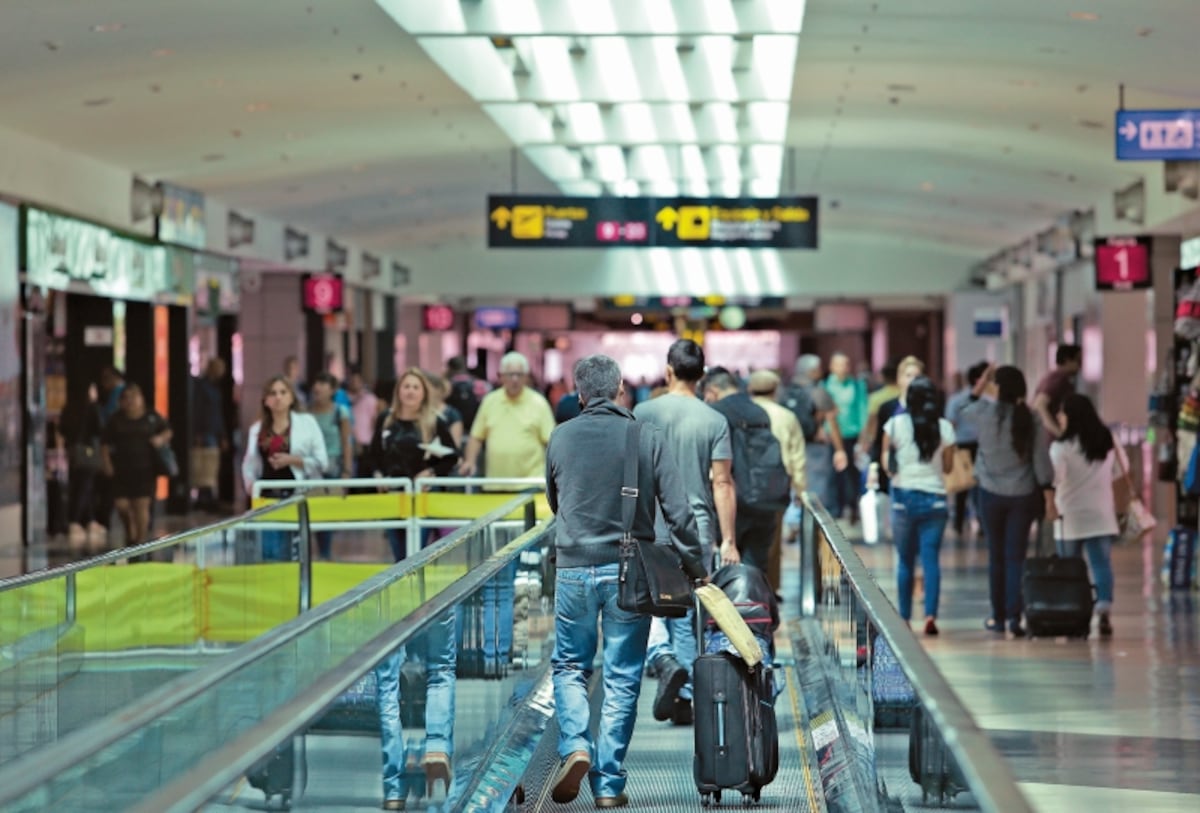 Entran 15 pasajeros con la covid-19 por el Aeropuerto Internacional de Tocumen