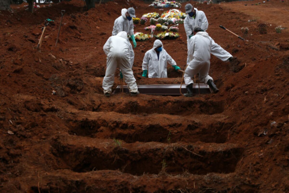 Brasil supera los 106 mil fallecidos por la covid-19