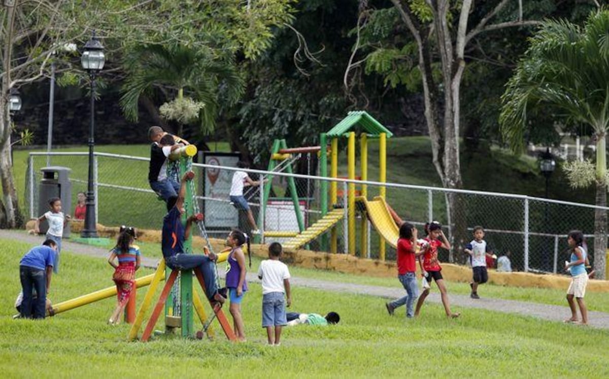 Gobierno realiza consulta ciudadana por el Parque Omar 