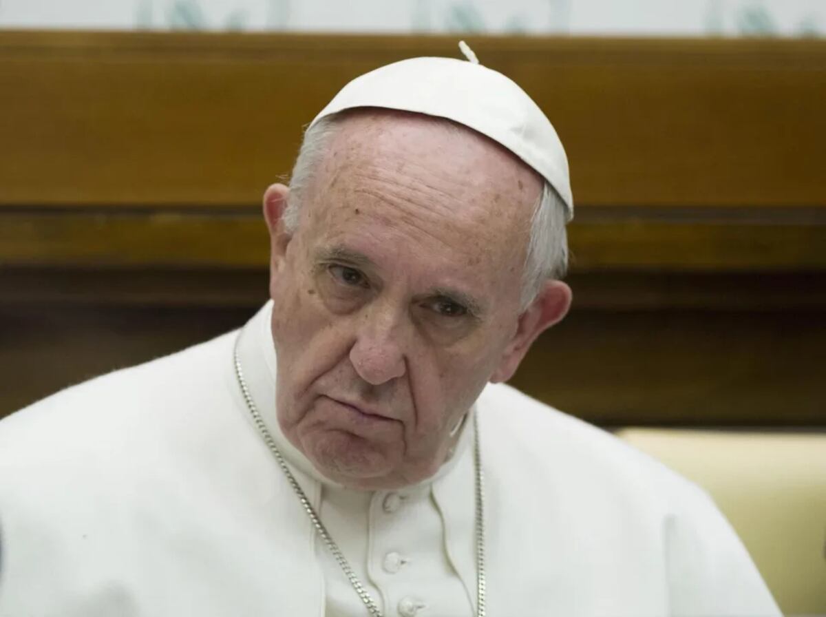 Papa Francisco: “Estamos viviendo la Tercera Guerra Mundial a pedacitos”