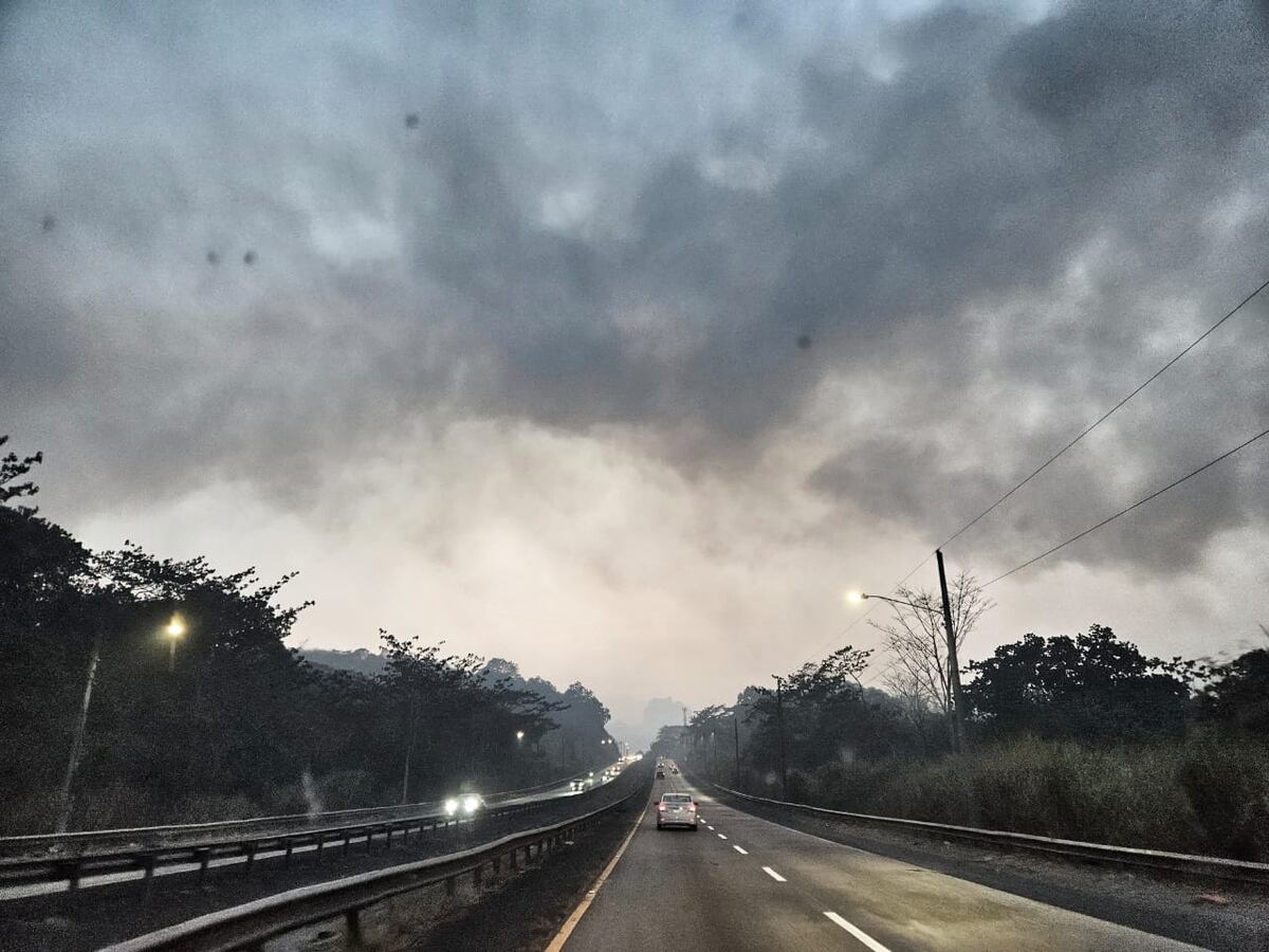 Detectan emanaciones de humo en área cercana a Cerro Patacón