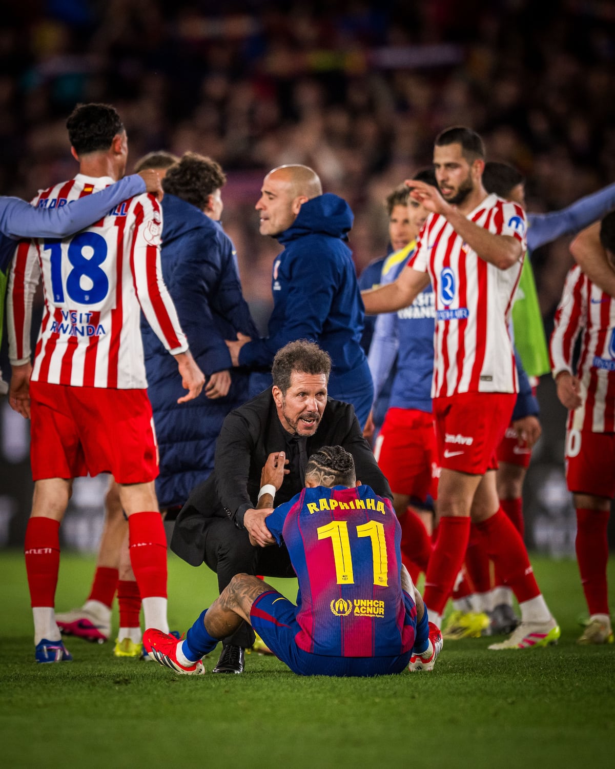 Barcelona gana 3-0 pero queda fuera: Raphinha pide mirar a Liga y Champions