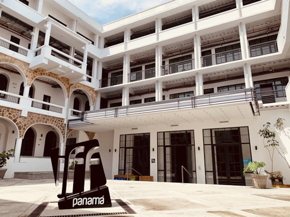 La película panameña Plaza Catedral abrirá el evento. Festival Internacional de Cine de Panamá será presencial