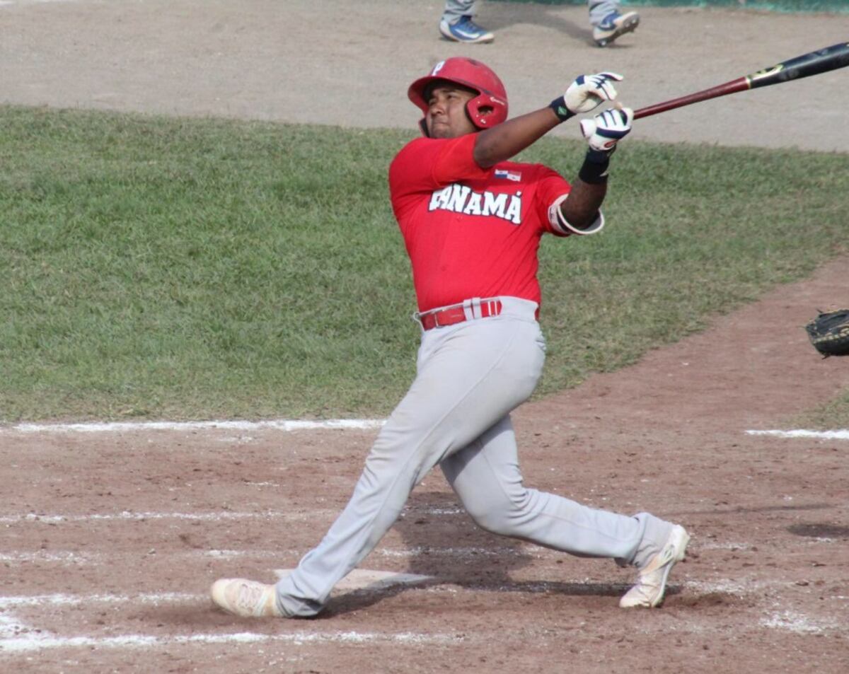 Panamá noquea a Guatemala en el Premundial Sub-23 de Béisbol y ahora va por Colombia