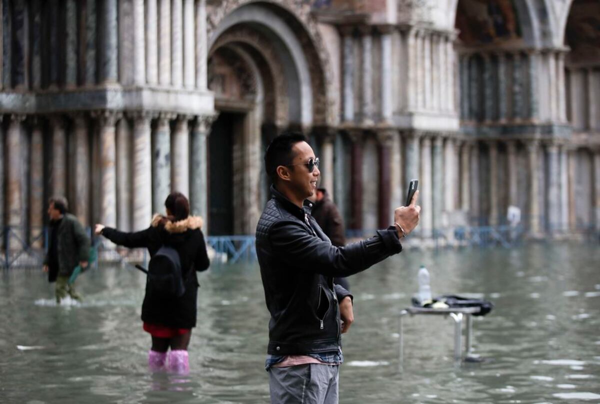 Venecia empieza a respirar tras su peor inundación en más de medio siglo