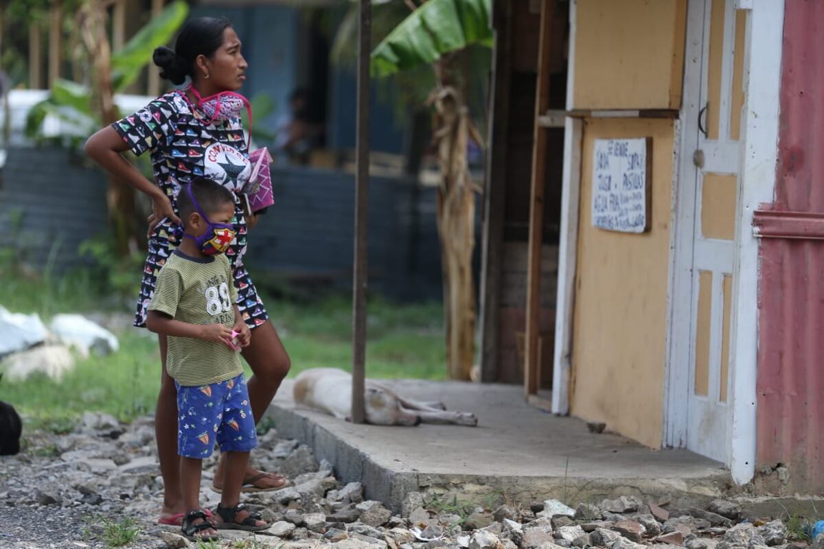 Auxilio. El sector La Victoria en Veracruz pide a gritos ayuda para las familias. Hay muchos niños en el sitio