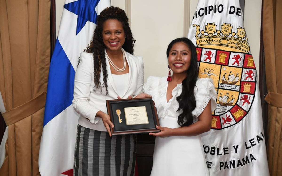 Yalitza Aparicio no sabía por qué recibió las llaves de la Ciudad de Panamá