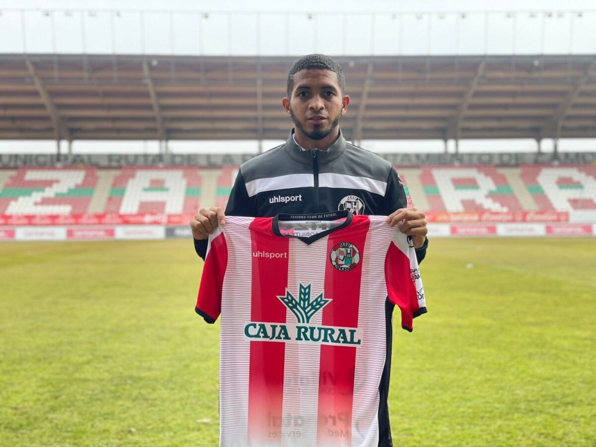 César Yanis llega ilusionado al Zamora en el fútbol español