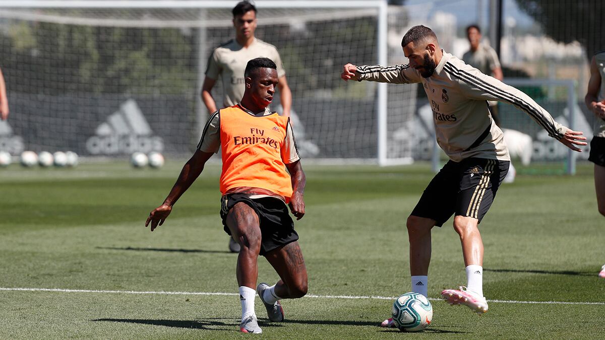 Zidane: ‘tengo mi opinión pero no voy a responder a Piqué'