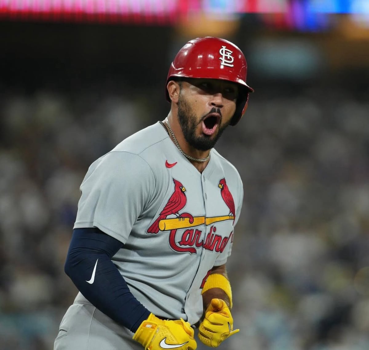 Herrera conecta otro jonrón, pero Cardinals caen ante Rockies