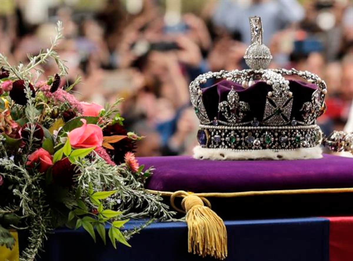 Funeral  de la reina Isabel II en fotos. Video